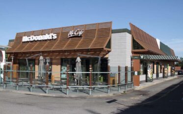 MC DONALD’S