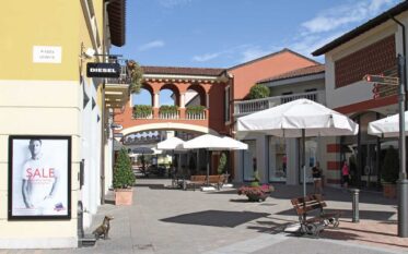 SERRAVALLE DESIGNER OUTLET